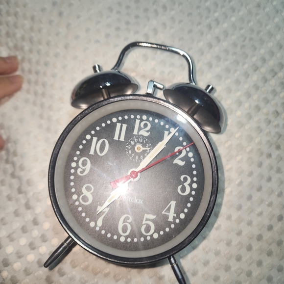 WESTCLOX EUC VINTAGE BELL ALARM CLOCK - Picture 5 of 5